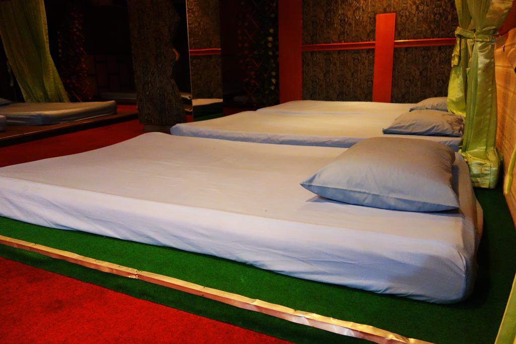 Bavana Hotel Bangkok Bagian luar foto